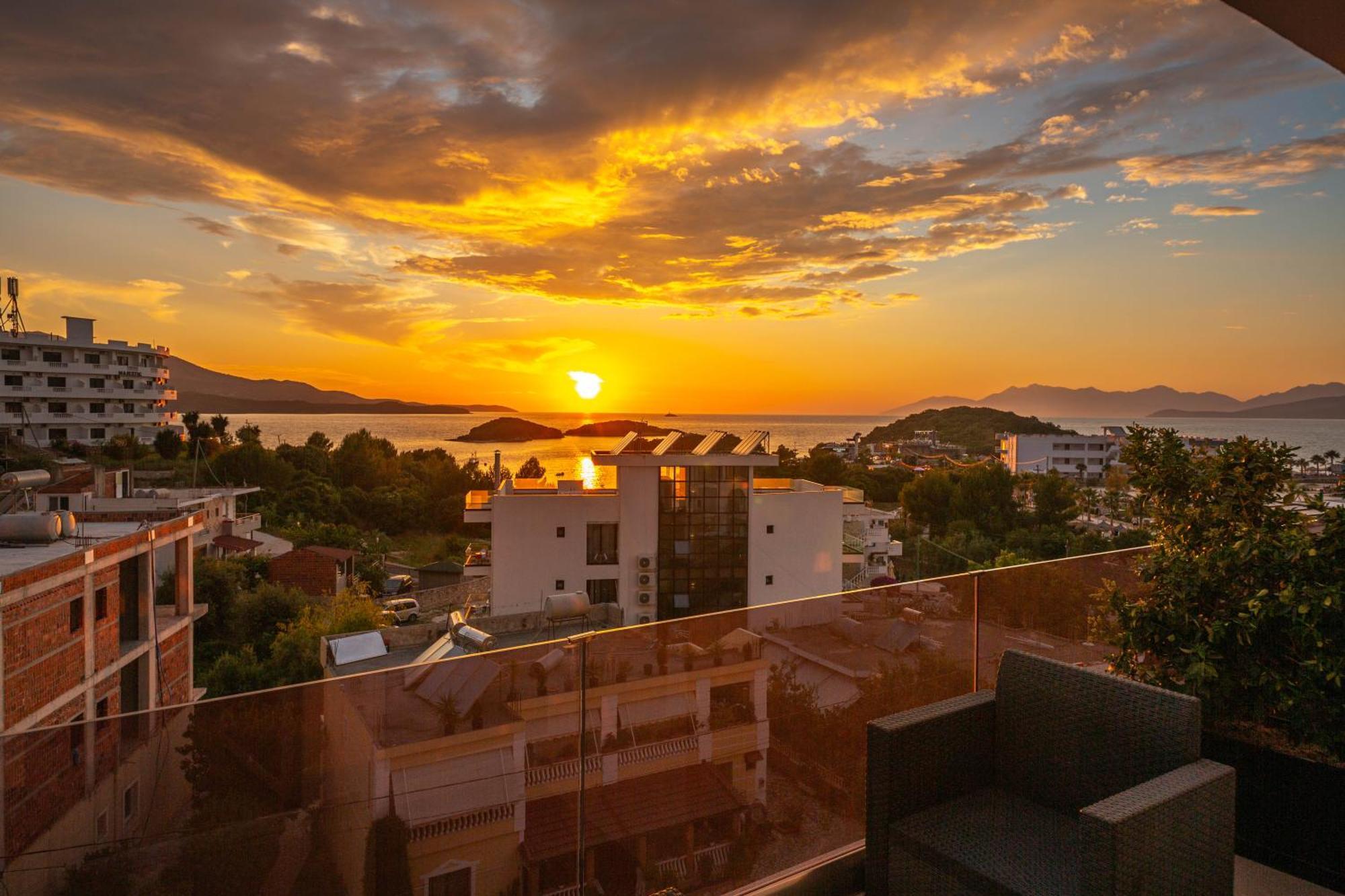 Hotel Sole Mare Ksamil Extérieur photo