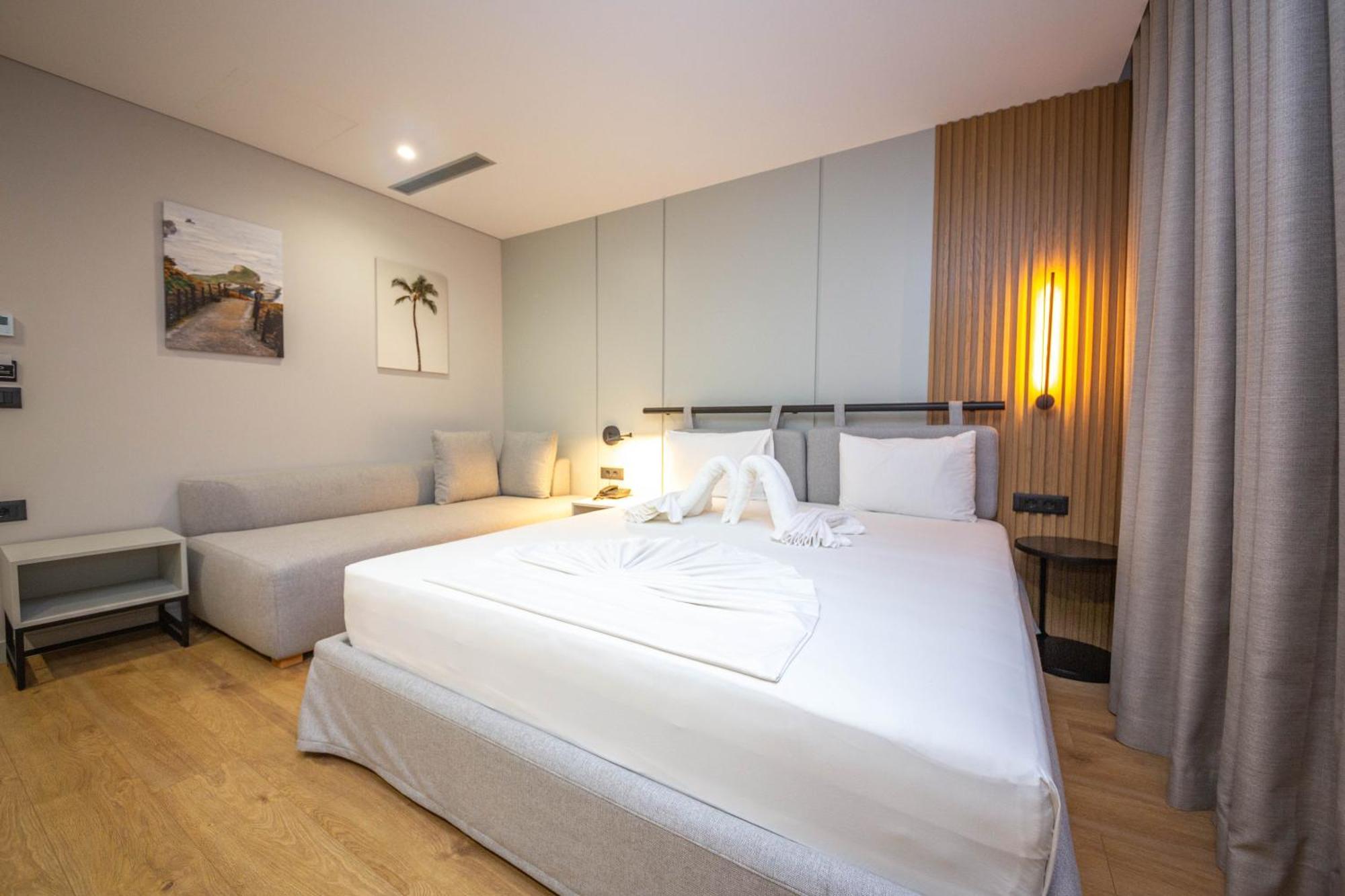 Hotel Sole Mare Ksamil Extérieur photo
